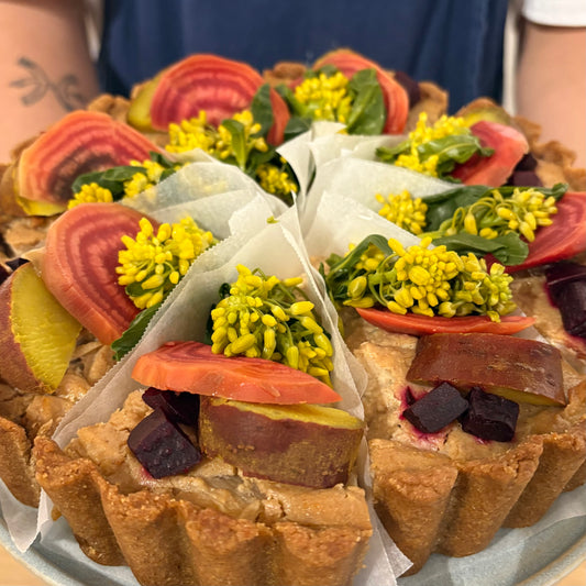 Plant-based seasonal quiche (whole)